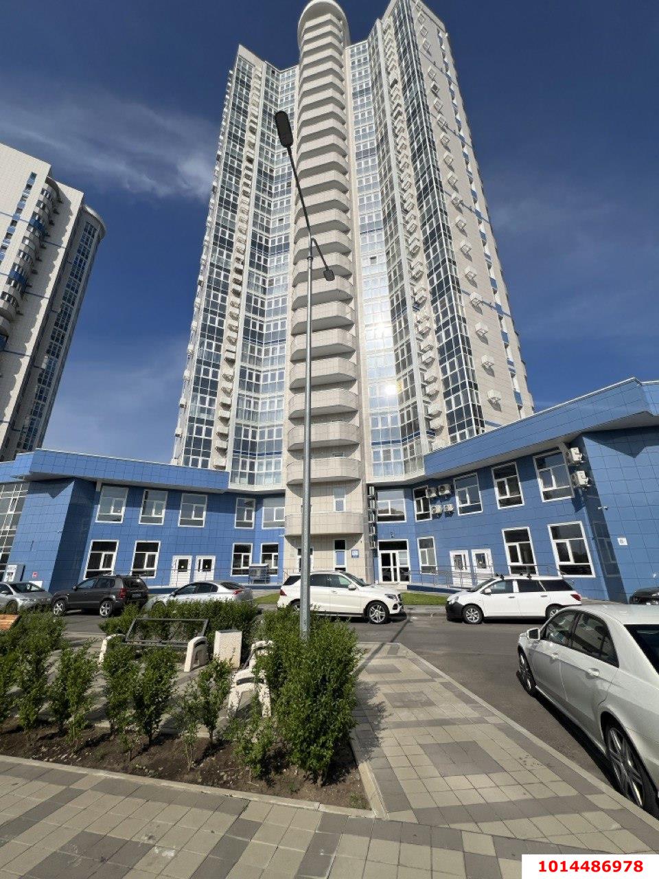 Фото №1: 2-комнатная квартира 160 м² - Краснодар, Западный внутригородской округ, ул. Шоссе Нефтяников, 18