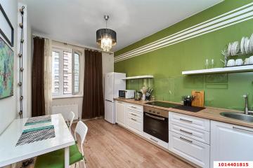 Фото №1: 1-комнатная квартира <span class="whitespace-nowrap">34 м²</span>, <span class="whitespace-nowrap">9/25 эт.</span> - Краснодар, мкр. ЖК Губернский, ул. имени Героя Георгия Бочарникова, 8