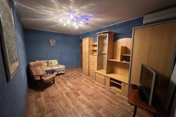 Фото №1: 3-комнатная квартира 56 м² - Краснодар, мкр. Гидростроителей, ул. имени Невкипелого, 21