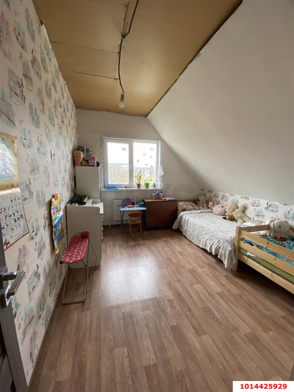 Фото №15: Дом <span class="whitespace-nowrap">160 м²</span> <span class="whitespace-nowrap">+ 4 сот.</span>, <span class="whitespace-nowrap">2 эт.</span> - СТ Дорожник, ул. Жасминовая, 1