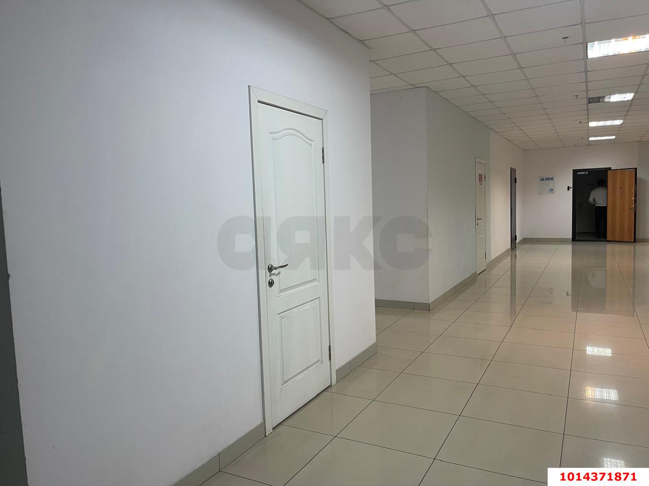 Фото №3: Офисное помещение 600 м² - Краснодар, Западный внутригородской округ, ул. Северная, 320