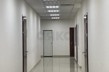 Фото №1: Офисное помещение 611 м² - Краснодар, мкр. Западный внутригородской округ, ул. Северная, 326