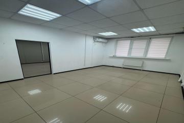 Фото №5: Коммерция 165 м² - Краснодар, мкр. Центральный, ул. Фабричная, 10