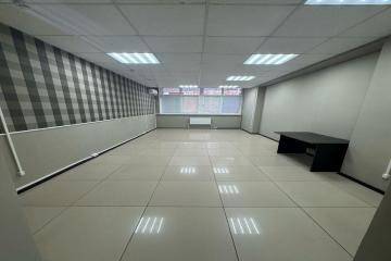 Фото №2: Коммерция 165 м² - Краснодар, мкр. Центральный, ул. Фабричная, 10