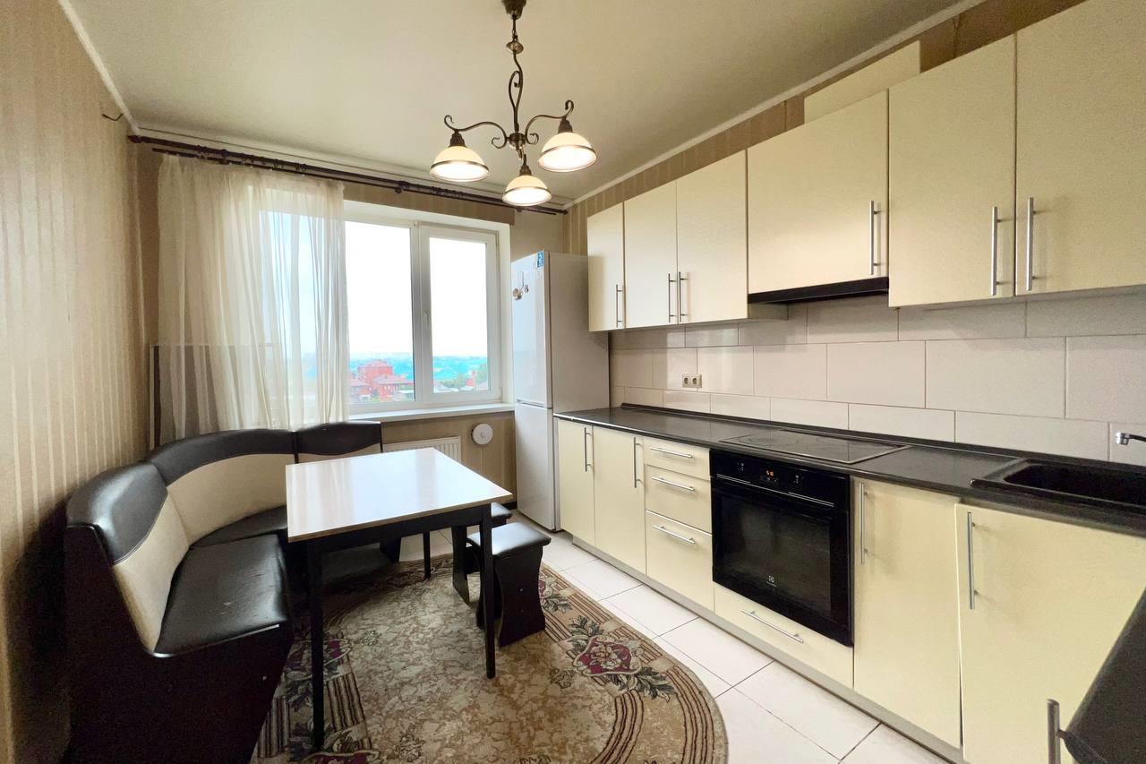 Фото №1: 1-комнатная квартира 50 м² - Краснодар, Завод Радиоизмерительных Приборов, Прикубанский внутригородской округ, п. Калинино, пер. Ленинский, 15