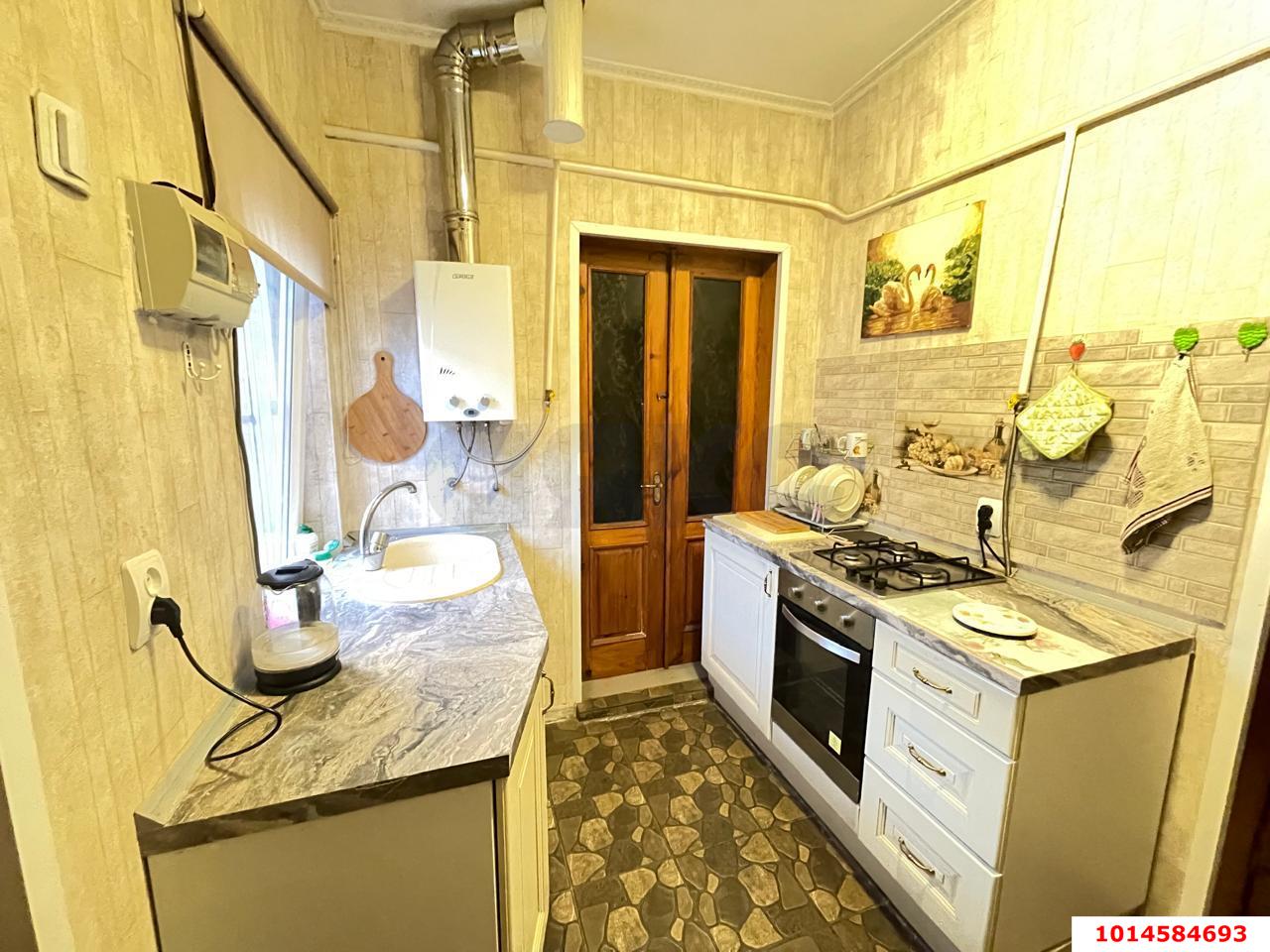 Фото №5: Часть дома 63 м² + 1 сот. - Краснодар, Центральный, ул. Леваневского, 87