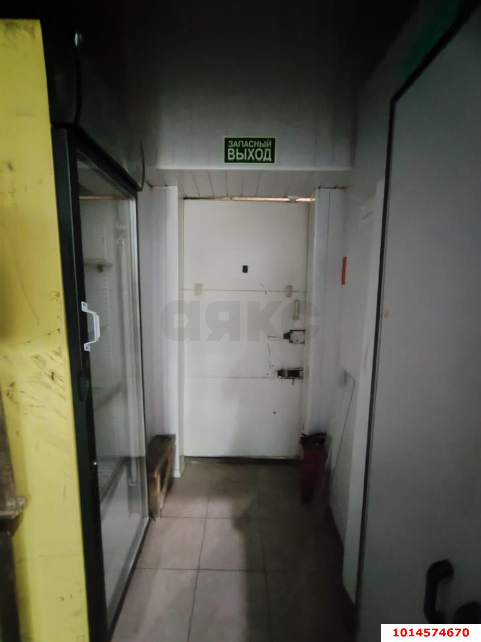 Фото №9: Торговое помещение 76 м² - Краснодар, Западный внутригородской округ, ул. Красная, 167