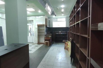 Фото №3: Торговое помещение 76 м² - Краснодар, мкр. Западный внутригородской округ, ул. Красная, 167