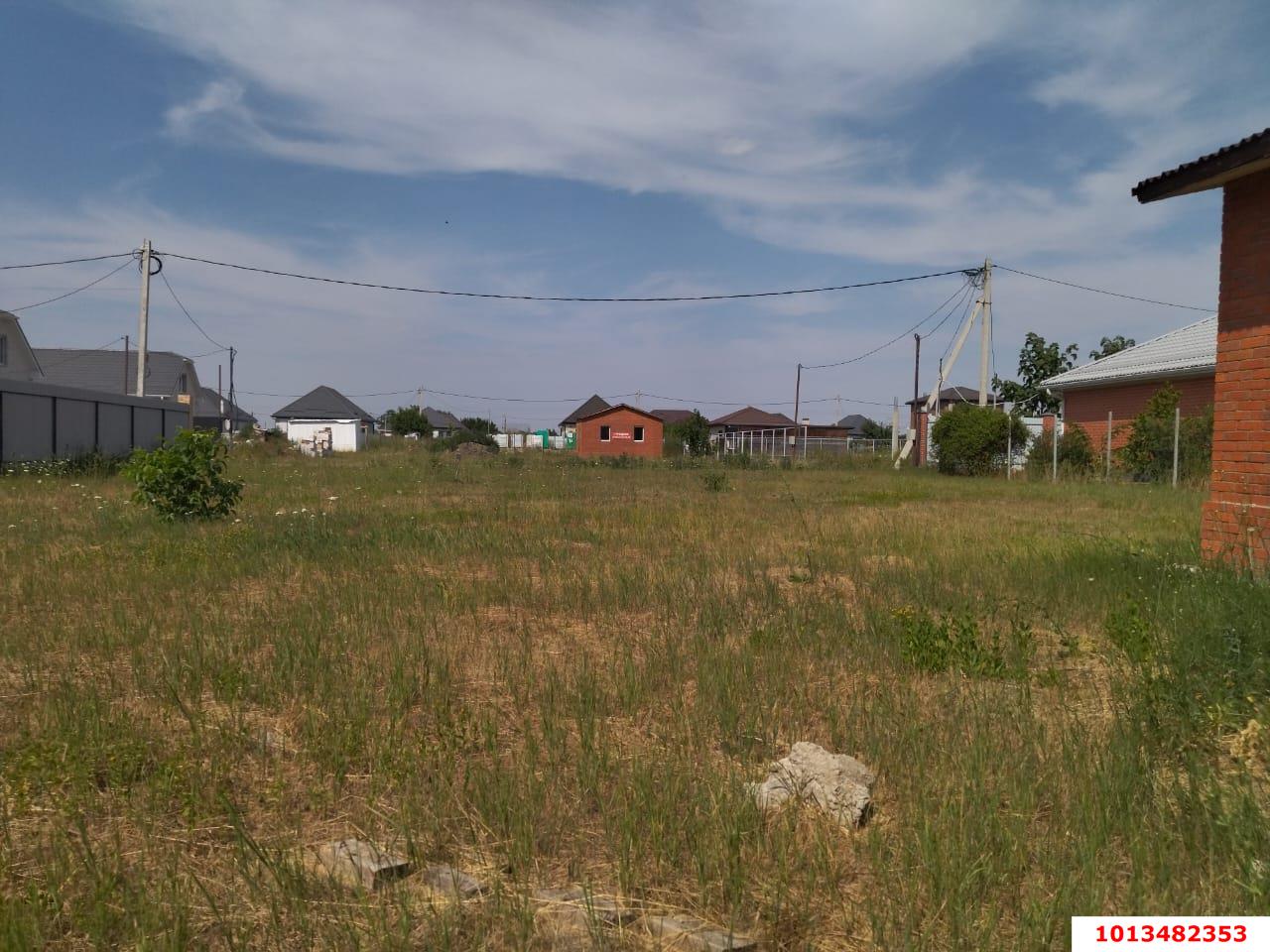 Фото №3: Земельный участок 10 сот. - Российский, мкр. Прикубанский внутригородской округ, ул. Триумфальная, 57