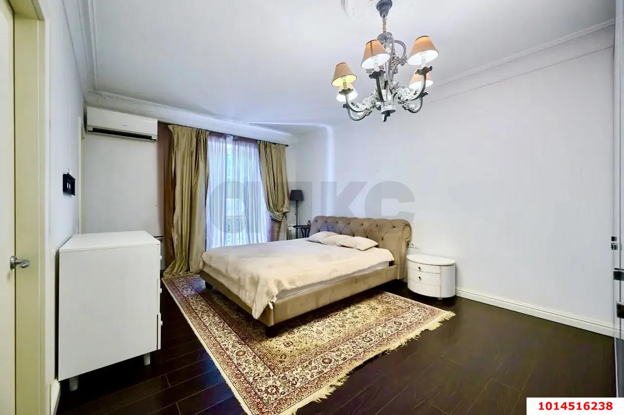 Фото №5: 3-комнатная квартира <span class="whitespace-nowrap">120 м²</span>, <span class="whitespace-nowrap">3/5 эт.</span> - Краснодар, мкр. Западный внутригородской округ, ул. Рашпилевская, 132