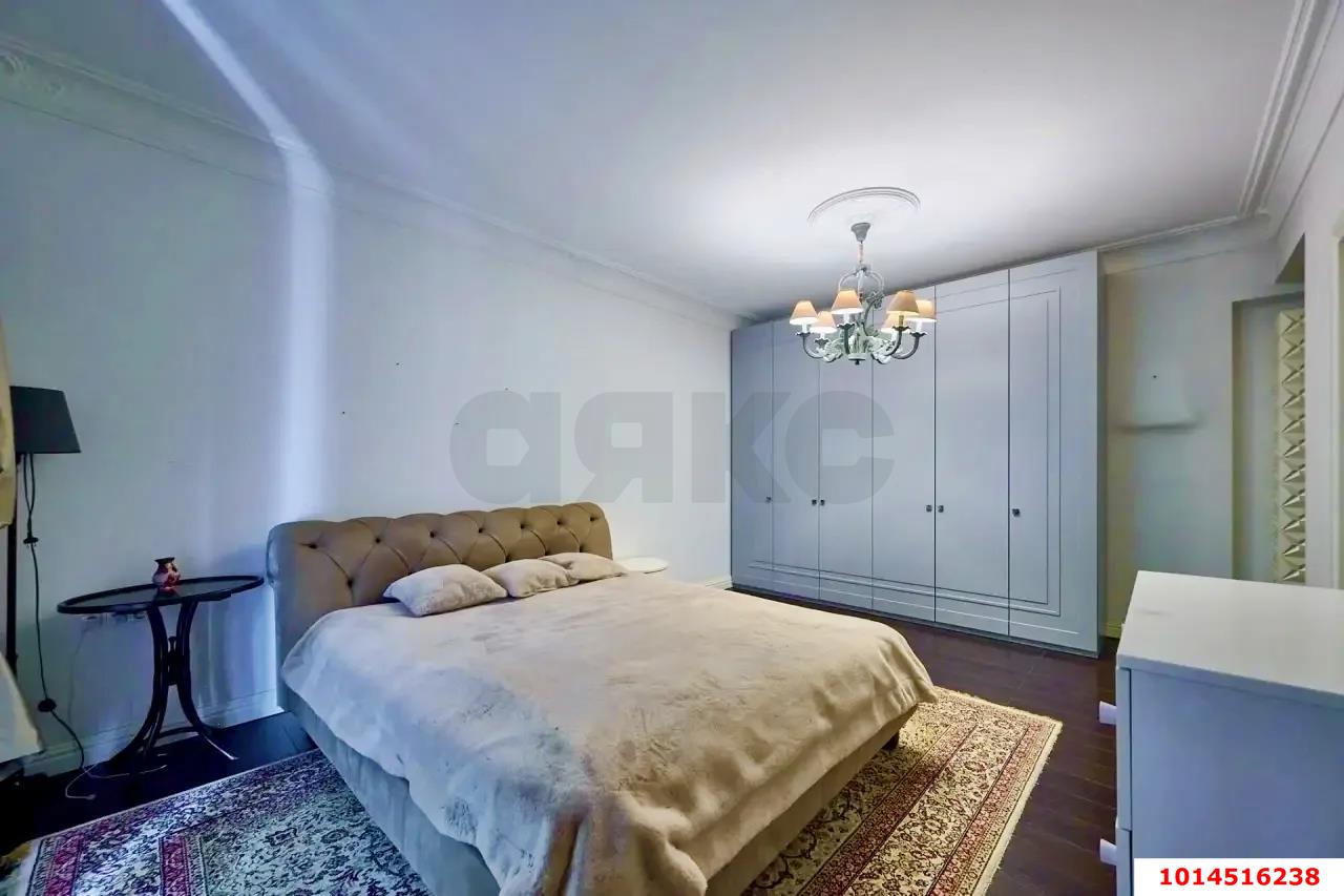 Фото №6: 3-комнатная квартира <span class="whitespace-nowrap">120 м²</span>, <span class="whitespace-nowrap">3/5 эт.</span> - Краснодар, мкр. Западный внутригородской округ, ул. Рашпилевская, 132