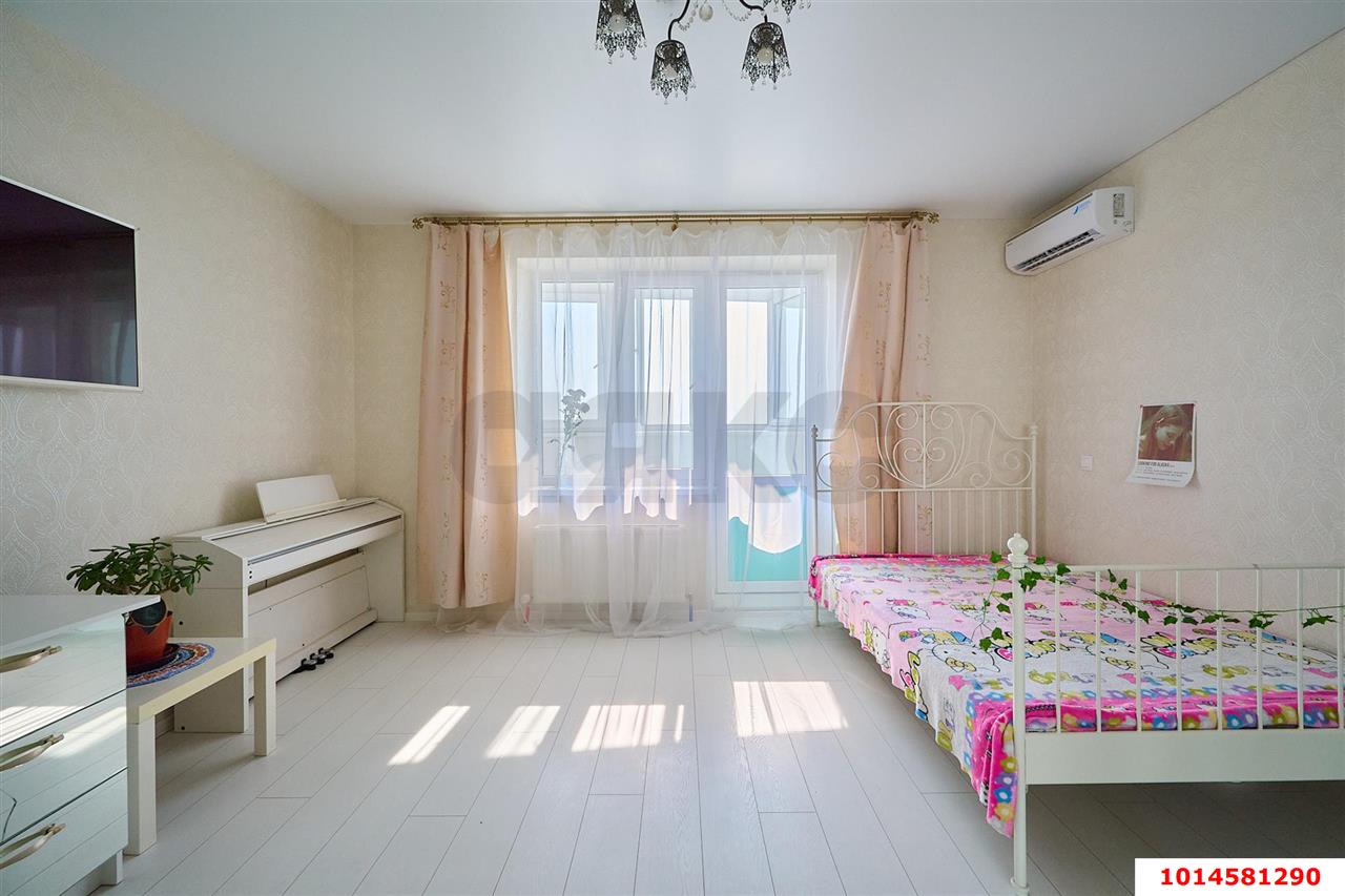 Фото №5: 2-комнатная квартира 74 м² - Краснодар, Камвольно-суконный Комбинат, ул. Максима Горького, 34/1