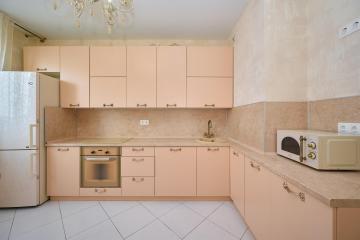 Фото №2: 2-комнатная квартира 64 м² - Краснодар, мкр. Камвольно-суконный Комбинат, ул. Максима Горького, 34/1