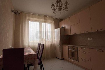 Фото №3: 2-комнатная квартира 74 м² - Краснодар, мкр. Камвольно-суконный Комбинат, ул. Максима Горького, 34/1