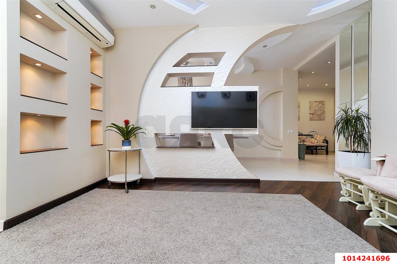 Фото №9: 3-комнатная квартира 136 м² - Краснодар, Центральный внутригородской округ, Западный внутригородской округ, мкр. Центральный, ул. Кубанская набережная, 64