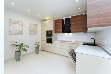 Фото №2: 3-комнатная квартира 136 м² - Краснодар, мкр. Центральный, ул. Кубанская набережная, 64