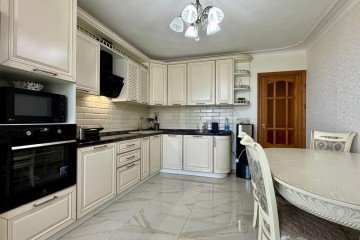 Фото №2: 2-комнатная квартира 73 м² - Краснодар, мкр. Центральный, ул. Севастопольская, 5