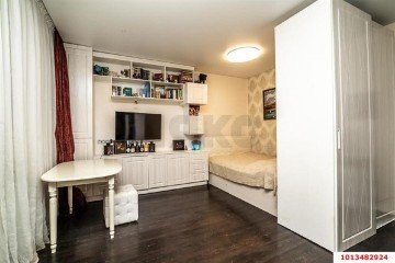 Фото №1: 1-комнатная квартира 40 м² - Краснодар, мкр. жилой комплекс Арбатский, ул. Цезаря Куникова, 18к10