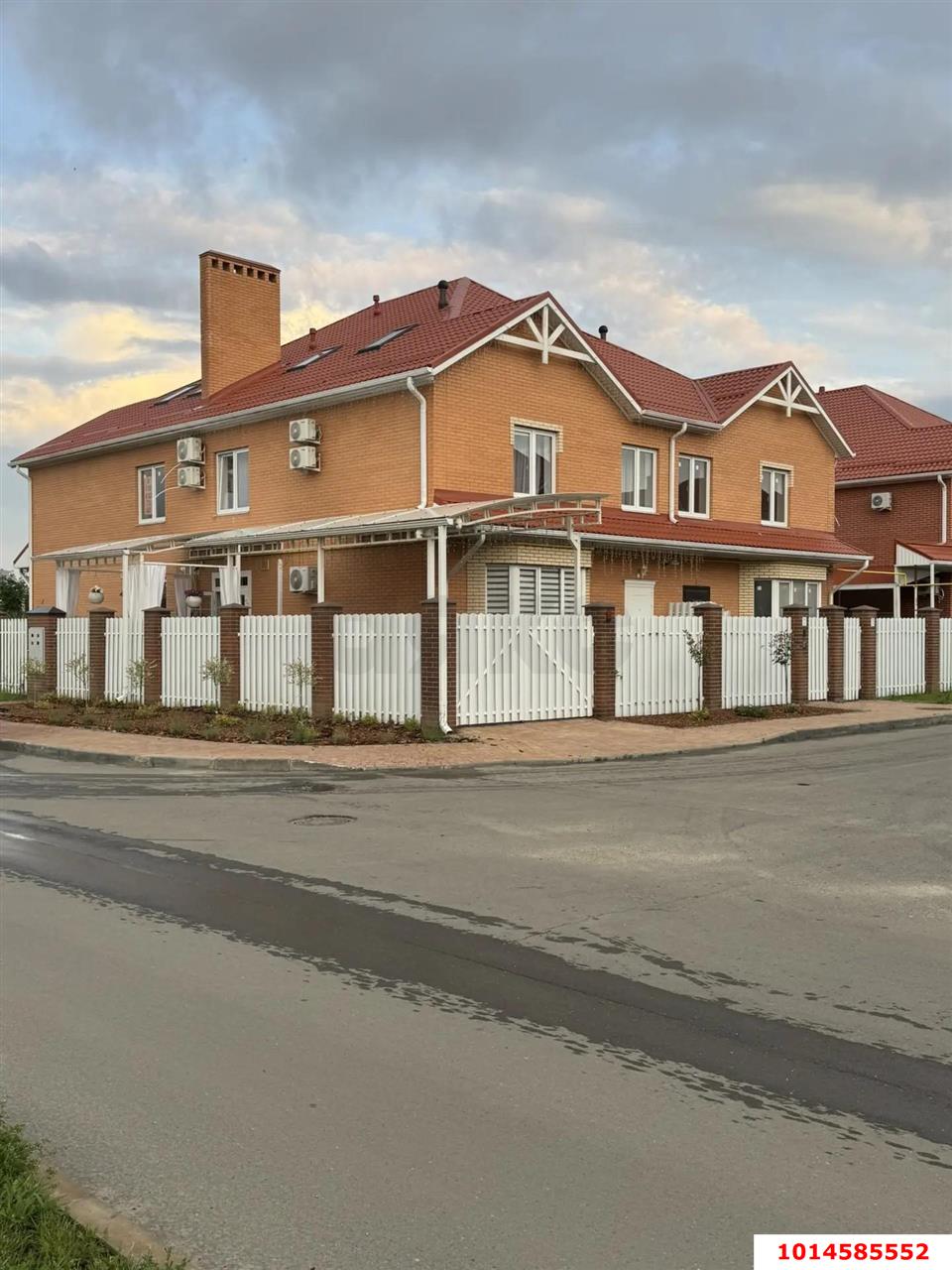 Фото №20: Дом <span class="whitespace-nowrap">122 м²</span> <span class="whitespace-nowrap">+ 1.5 сот.</span>, <span class="whitespace-nowrap">3 эт.</span> - Краснодар, Прикубанский внутригородской округ, мкр. КП Греция, б-р Греческий, 1к14