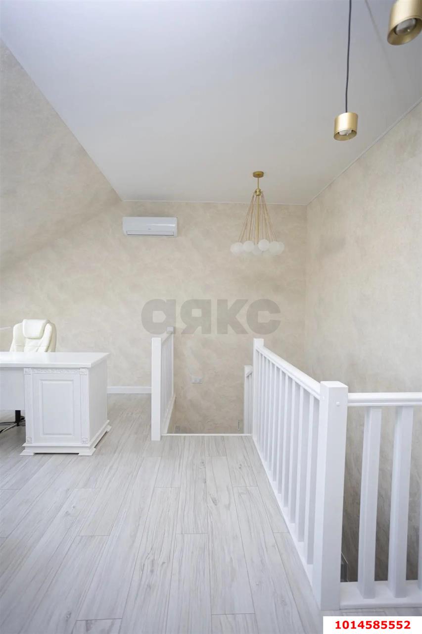 Фото №12: Дом <span class="whitespace-nowrap">122 м²</span> <span class="whitespace-nowrap">+ 1.5 сот.</span>, <span class="whitespace-nowrap">3 эт.</span> - Краснодар, Прикубанский внутригородской округ, мкр. КП Греция, б-р Греческий, 1к14