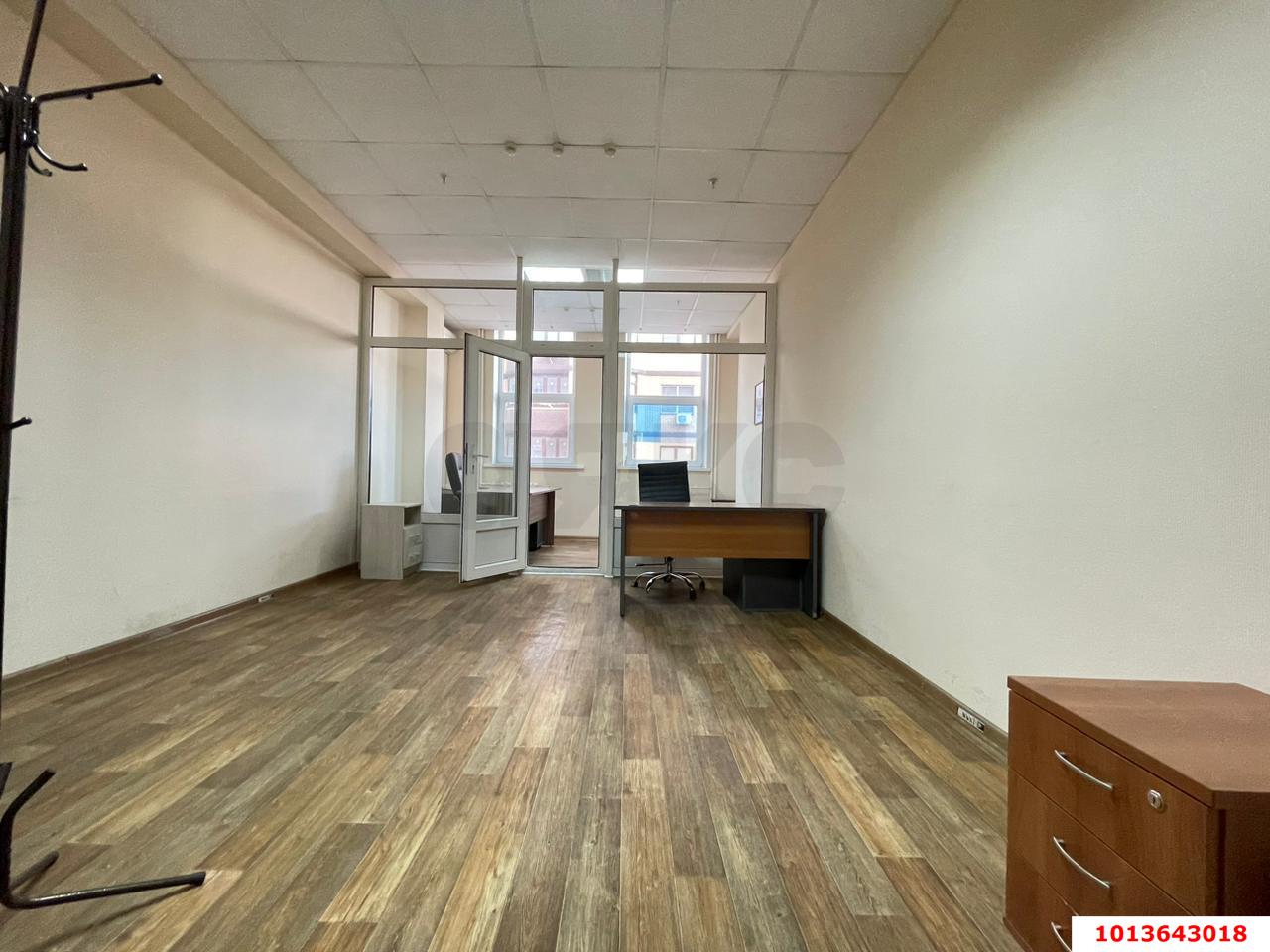 Фото №6: Офисное помещение 413 м² - Краснодар, Западный внутригородской округ, ул. Северная, 324А