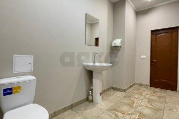 Фото №4: Офисное помещение 413 м² - Краснодар, мкр. Западный внутригородской округ, ул. Северная, 324А