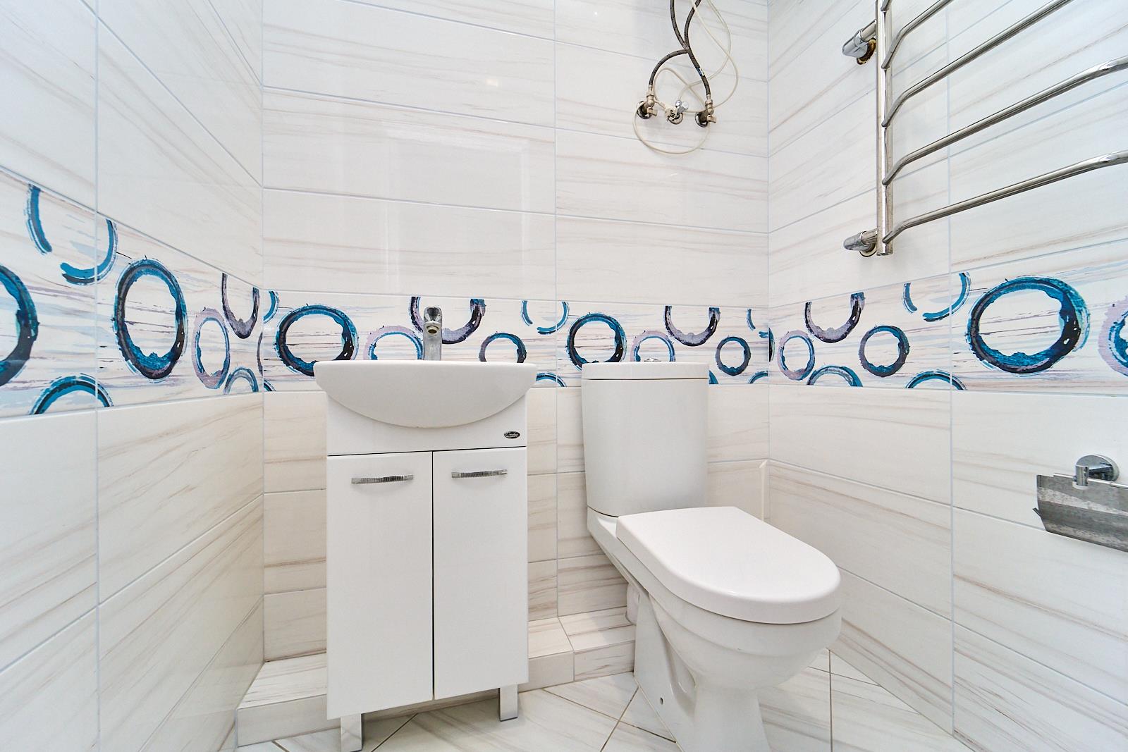 Фото №3: 2-комнатная квартира 79 м² - Краснодар, Прикубанский внутригородской округ, жилой комплекс Кубанский, мкр. Завод Измерительных Приборов, ул. Зиповская, 34к2