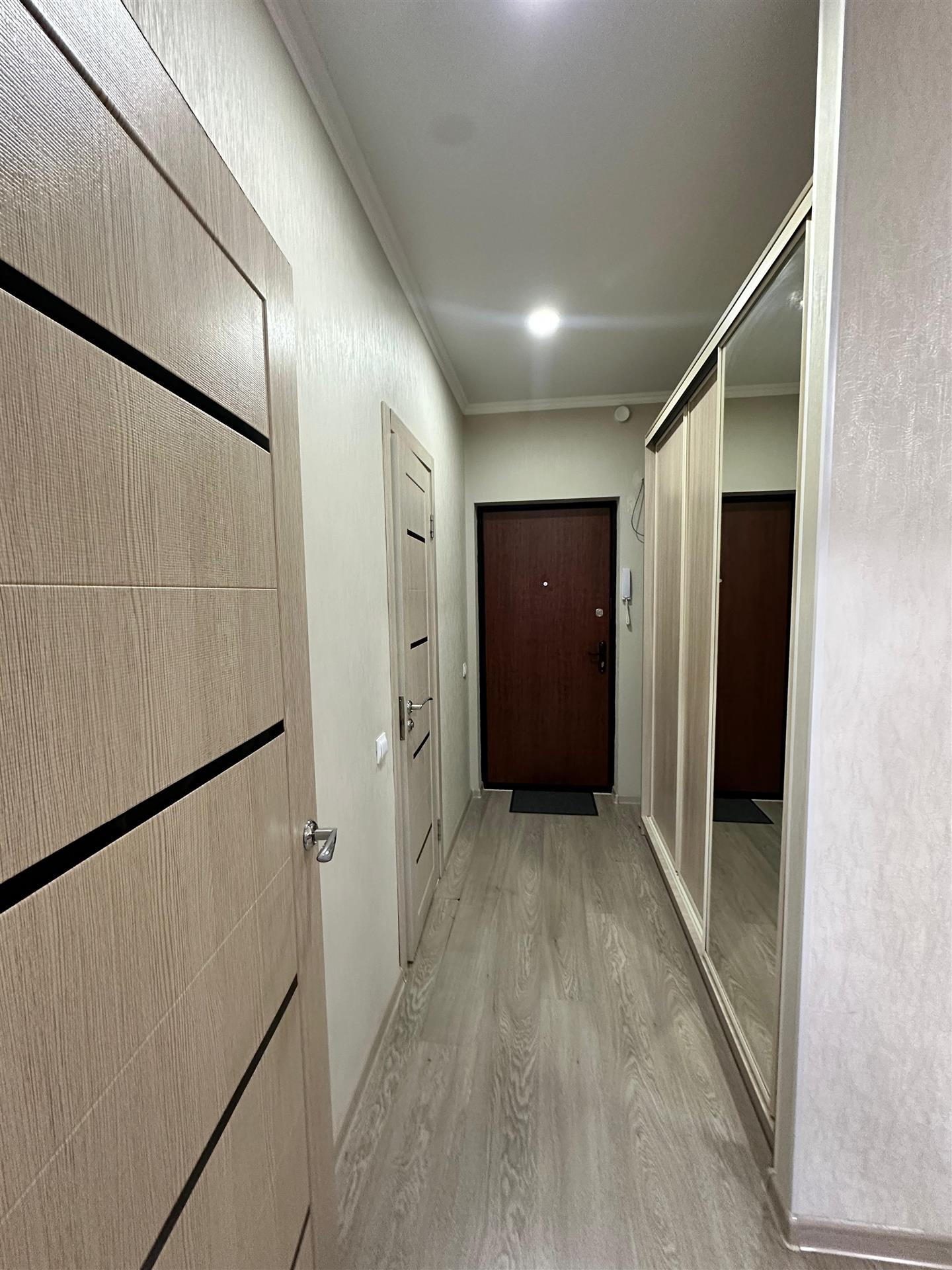 Фото №4: 1-комнатная квартира 42 м² - Краснодар, жилой комплекс Рассвет, Карасунский внутригородской округ, мкр. Гидростроителей, ул. Гидростроителей, 67