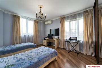 Фото №1: 2-комнатная квартира 65 м² - Краснодар, мкр. Фестивальный, ул. Атарбекова, 7