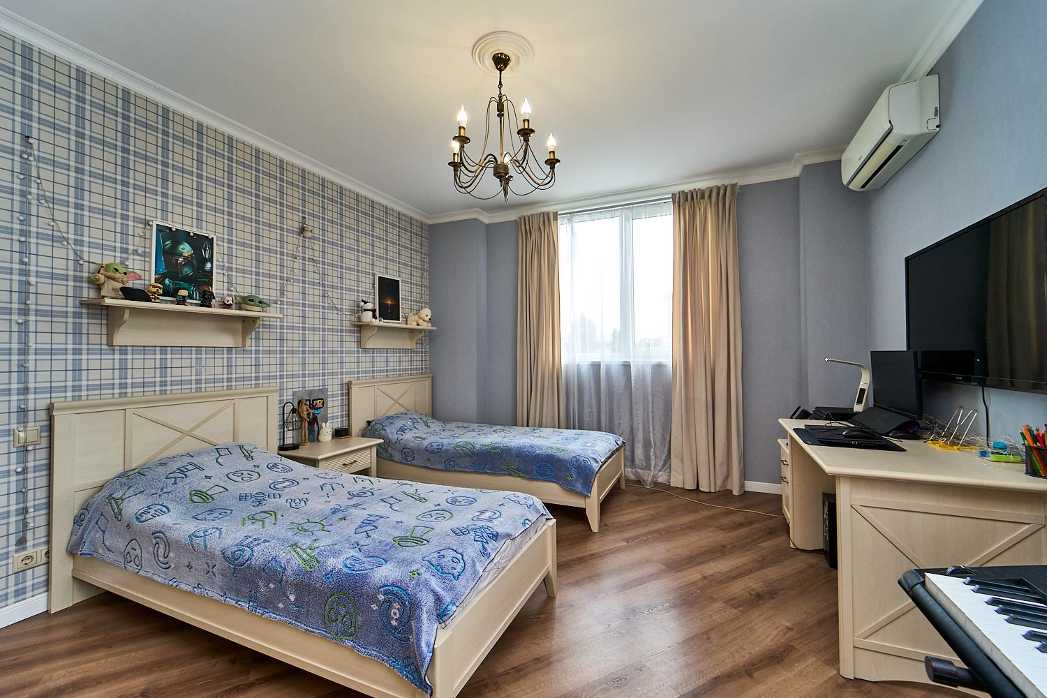 Фото №3: 2-комнатная квартира 65 м² - Краснодар, Прикубанский внутригородской округ, Отделение № 1 совхоза Солнечный, мкр. Фестивальный, ул. Атарбекова, 7