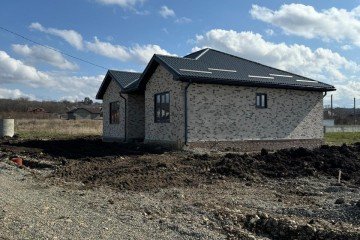 Фото №1: Дом 158 м² - Майкоп, ул. Тембота Керашева, 48
