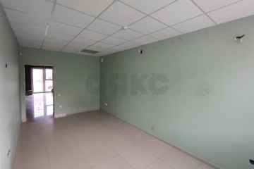 Фото №5: Торговое помещение 85 м² - Российский, мкр. Прикубанский внутригородской округ, ул. Парижская, 21