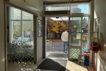 Фото №2: Торговое помещение 441 м² - Ленина, мкр. Карасунский внутригородской округ, ул. Наримановская, 6