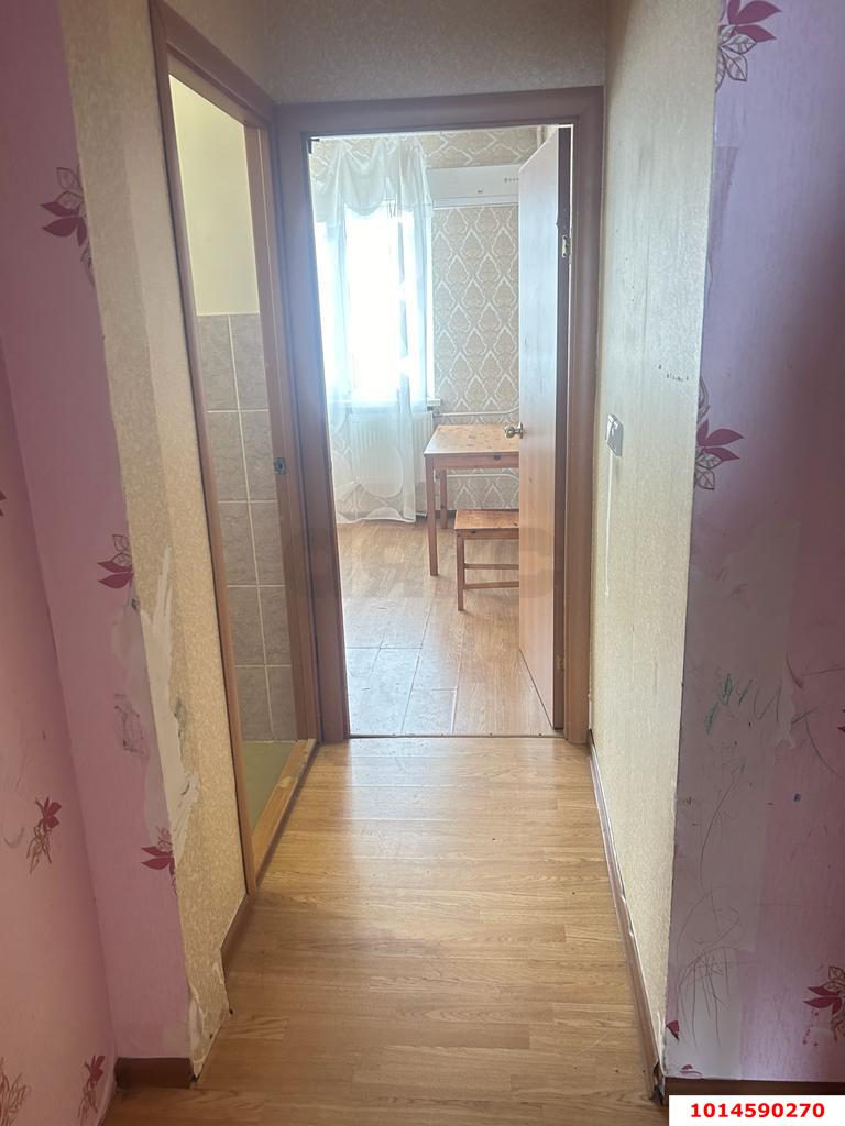 Фото №8: 2-комнатная квартира 70 м² - Краснодар, Микрохирургии глаза, ул. Академика Лукьяненко, 18