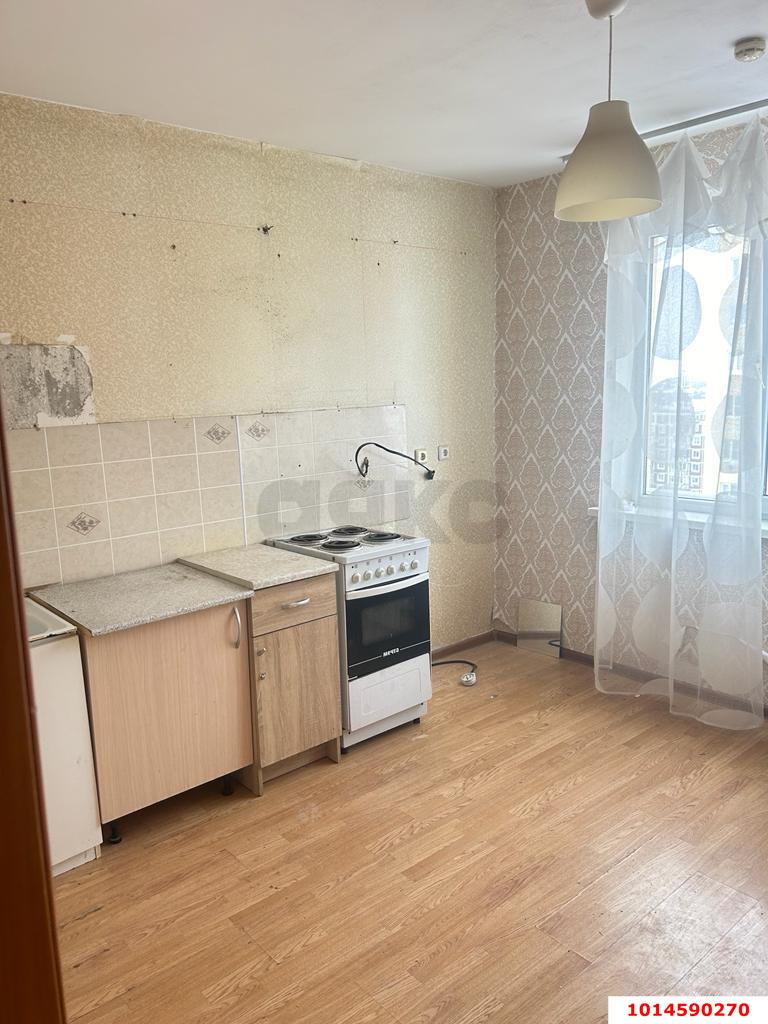 Фото №3: 2-комнатная квартира 70 м² - Краснодар, Микрохирургии глаза, ул. Академика Лукьяненко, 18