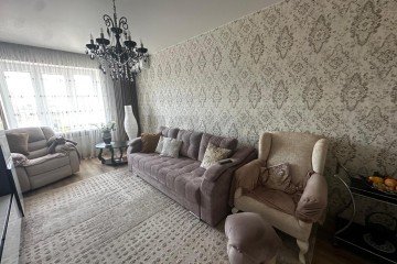 Фото №1: 2-комнатная квартира 54 м² - Берёзовый, мкр. Витаминкомбинат, ул. 5-я Целиноградская, 20