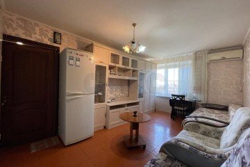 Фото №2: Комната 21 м² - Краснодар, мкр. Хлопчато-бумажный Комбинат, ул. Стасова, 187