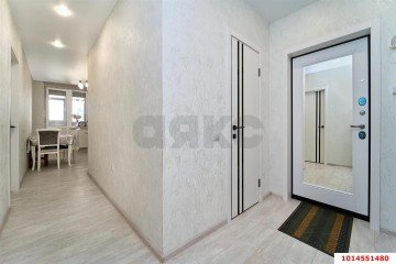 Фото №5: 2-комнатная квартира 64 м² - Краснодар, мкр. жилой комплекс Времена Года 3, ул. Цезаря Куникова, 24к1