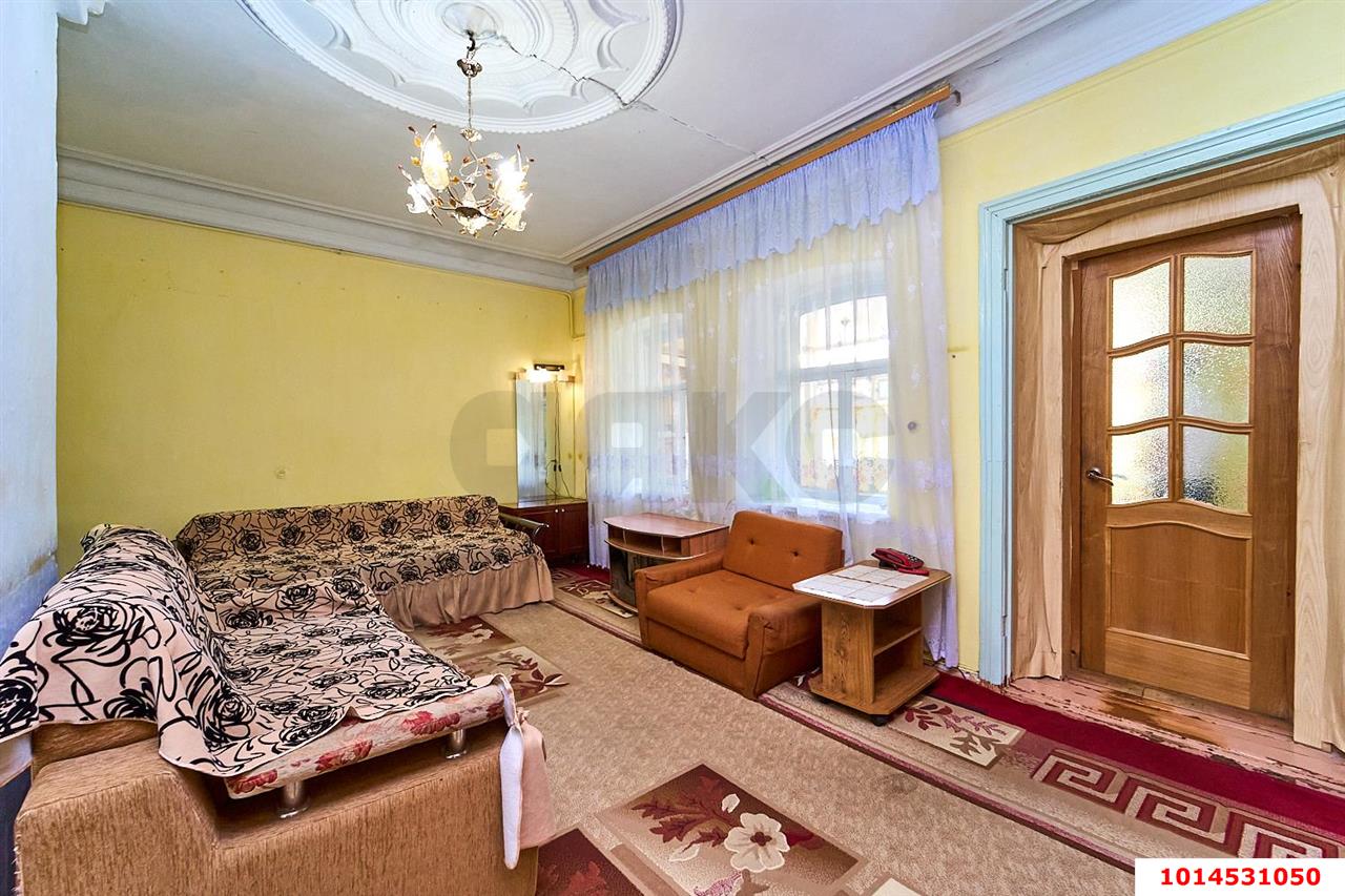 Фото №7: Часть дома 41 м² + 0.1 сот. - Краснодар, Центральный, ул. Красноармейская, 82