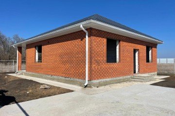 Фото №1: Дом 130 м² - Октябрьский, мкр. Прикубанский внутригородской округ, ул. Северская, 35