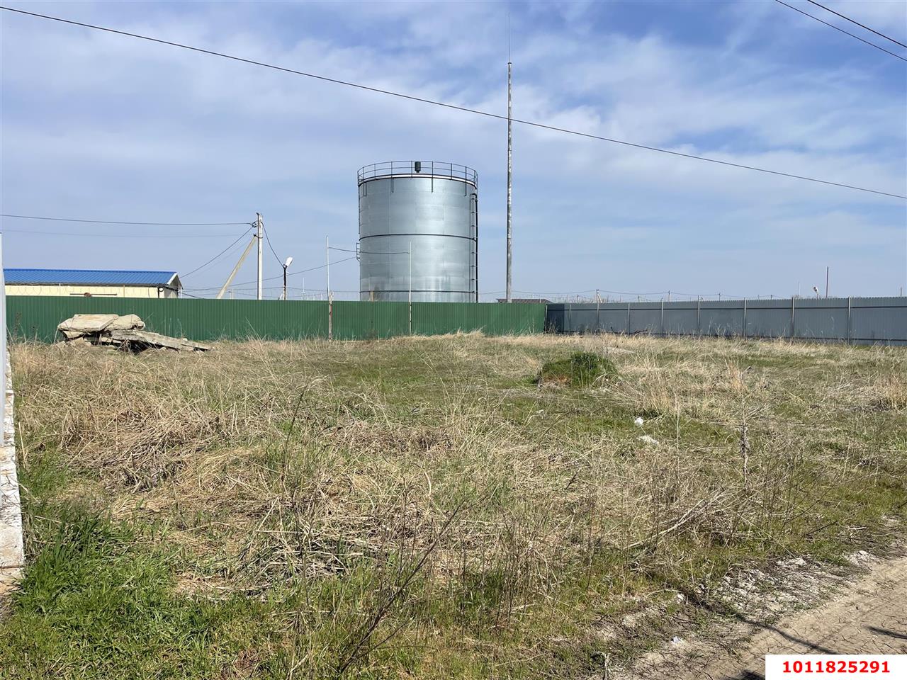 Фото №1: Земельный участок 9.64 сот. - Краснодар, Карасунский внутригородской округ, мкр. ДНТ Знаменский, ул. Пригородная, 46