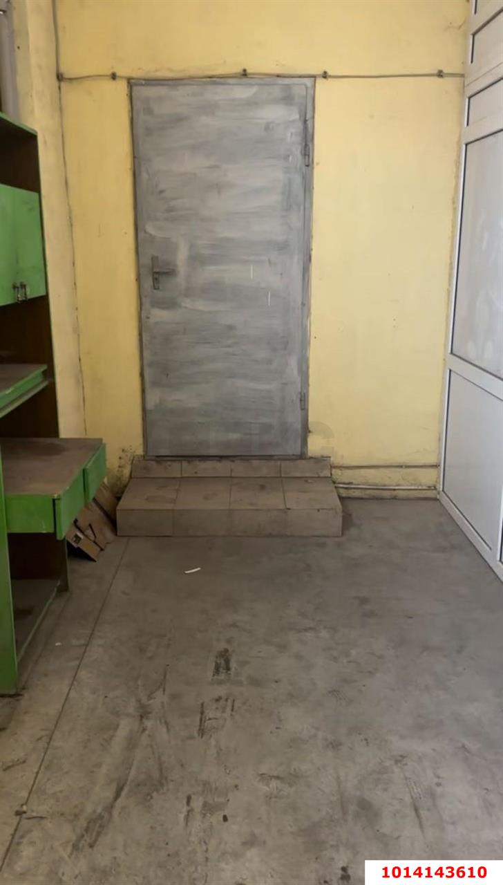Фото №2: Офисное помещение 234 м² - Краснодар, Камвольно-суконный Комбинат, ул. Дежнёва, 40/3