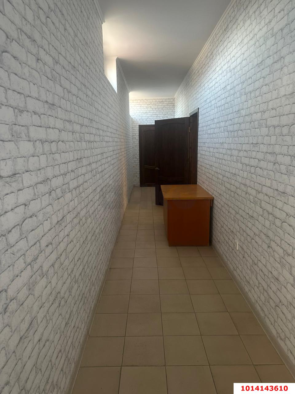 Фото №4: Офисное помещение 234 м² - Краснодар, Камвольно-суконный Комбинат, ул. Дежнёва, 40/3