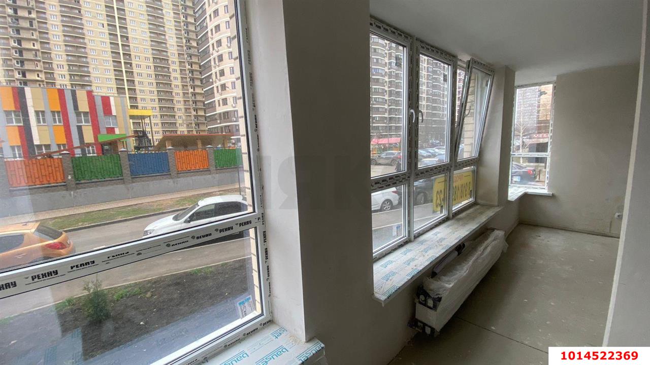 Фото №4: Торговое помещение 63 м² - Краснодар, жилой комплекс Радуга, ул. Евгении Жигуленко, 7к1