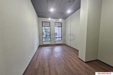 Фото №2: Коммерция 56 м² - Краснодар, мкр. Центральный внутригородской округ, ул. Колхозная, 5