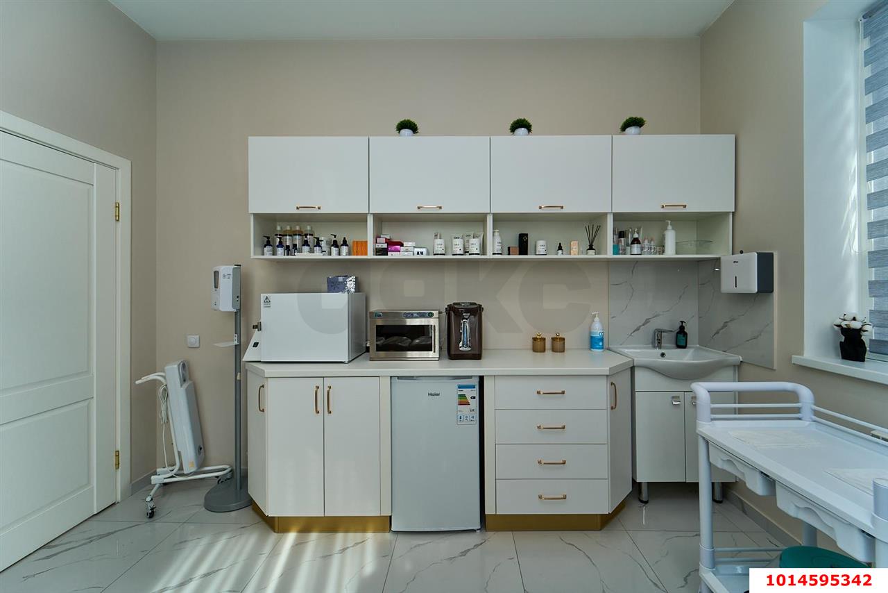 Фото №16: Коммерция 76 м² - Краснодар, мкр. Западный внутригородской округ, ул. Гаражная, 92