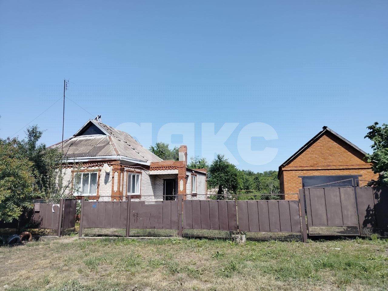 Фото №1: Дом 99 м² + 10 сот. - Кореновск, ул. Цветочная, 5