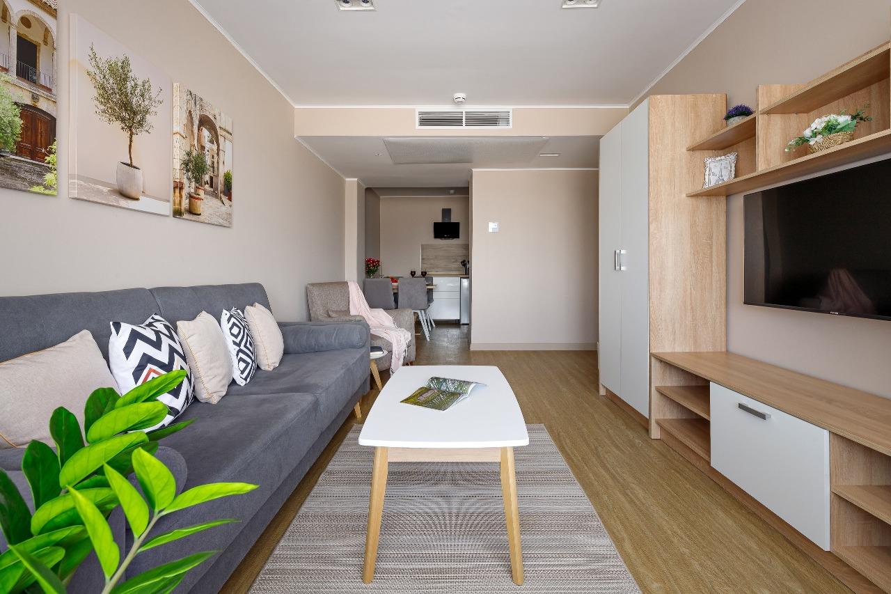 Фото №14: Апартаменты 47 м² - Краснодар, Карасунский внутригородской округ, Хлопчато-бумажный Комбинат, мкр. жилой комплекс Гранд Пэлэс, ул. Уральская, 75/6