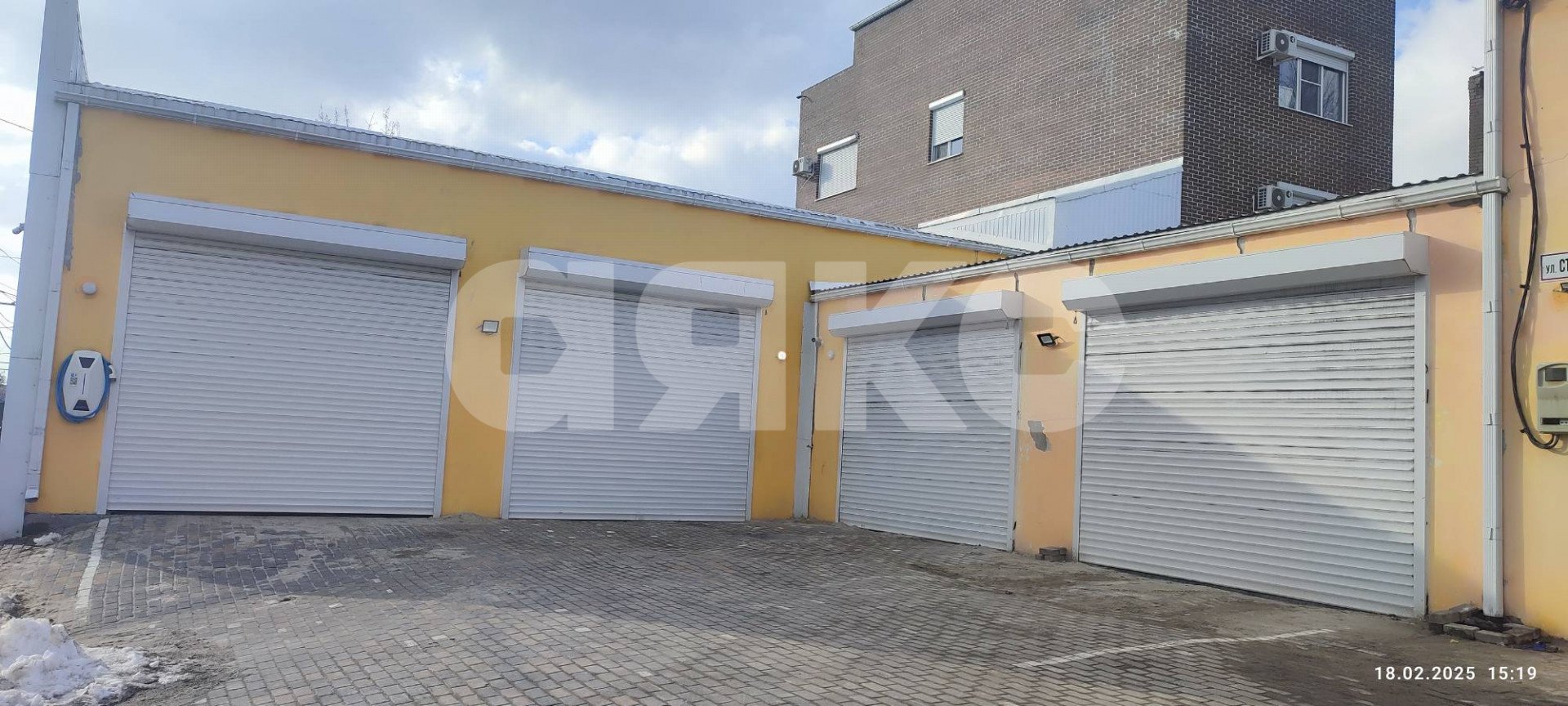 Фото №2: Коммерция 300 м² - Ростов-на-Дону, Богатяновка, ул. 7 Февраля, 27/223