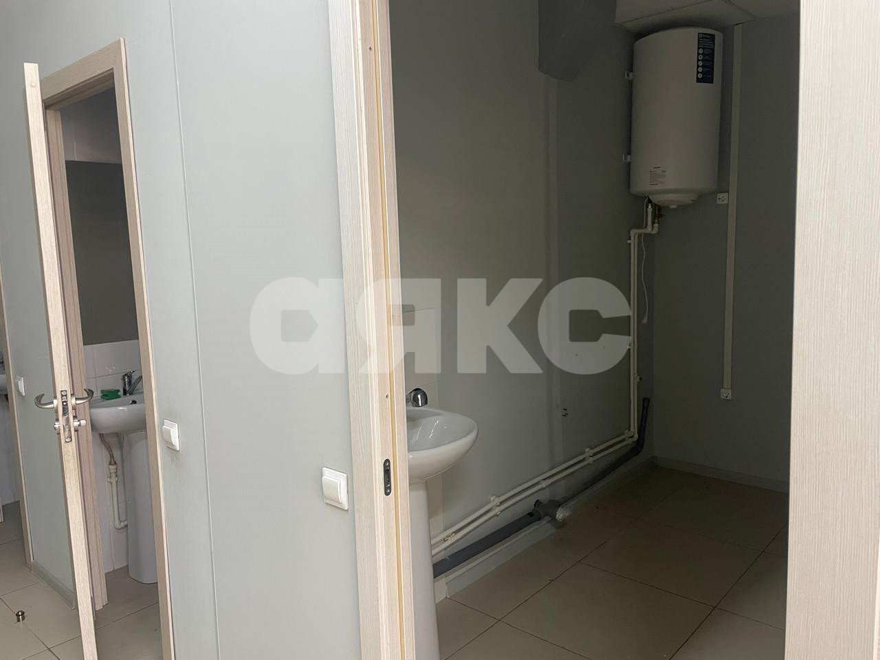Фото №3: Коммерция 349 м² - Ростов-на-Дону, Западный, ул. Пескова, 1с1